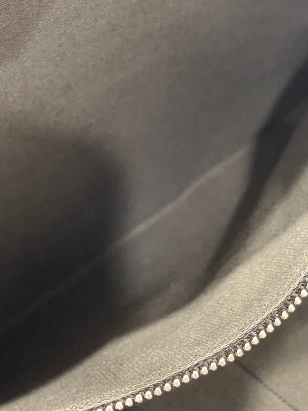 Valentino Garavani Panther Portfolio (JB1444)